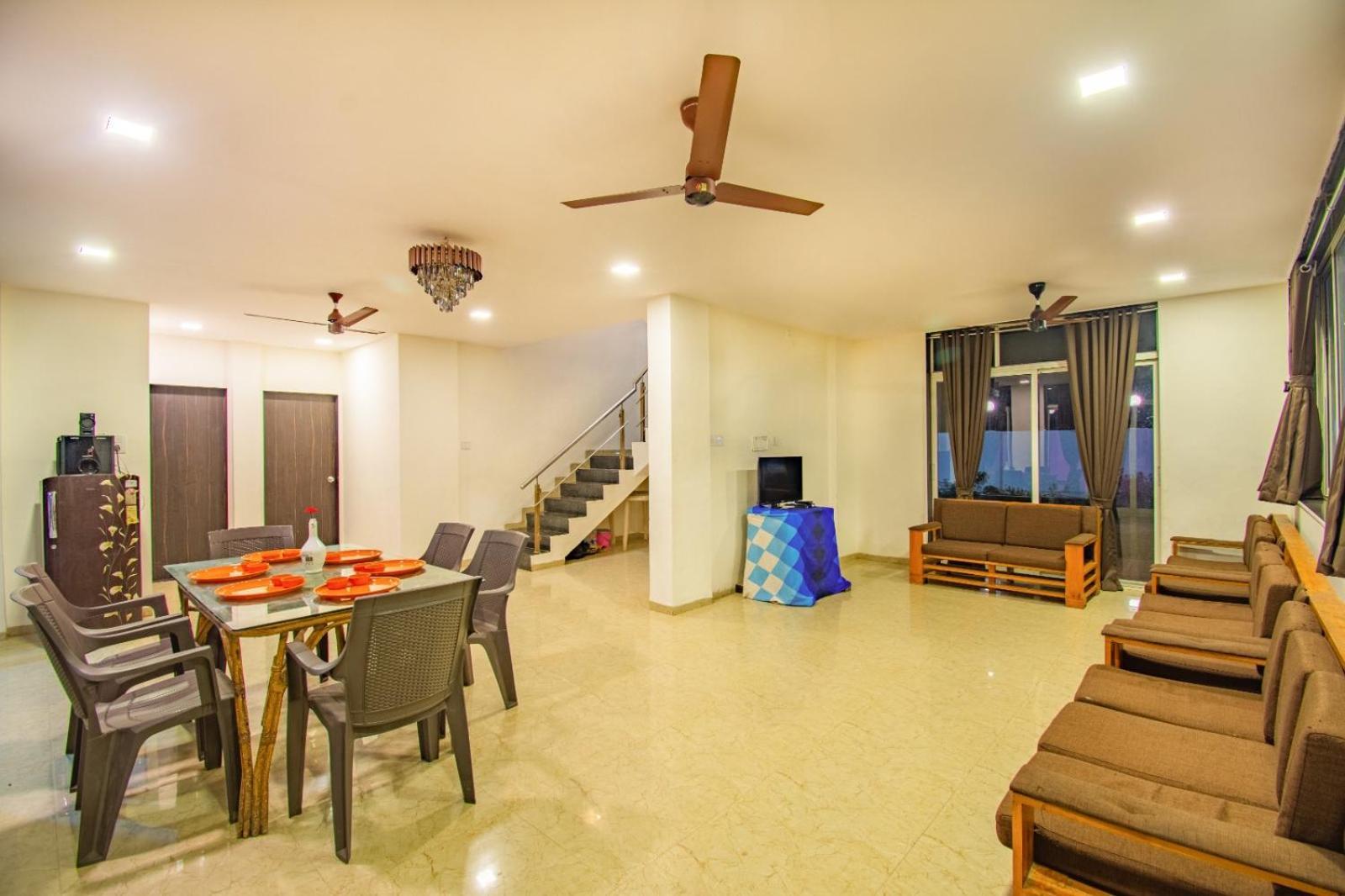 לונבלה Empyrean Stay Ll 6Bhk Ll Royal Bramha Palace Ll Pvt Pool Ll מראה חיצוני תמונה