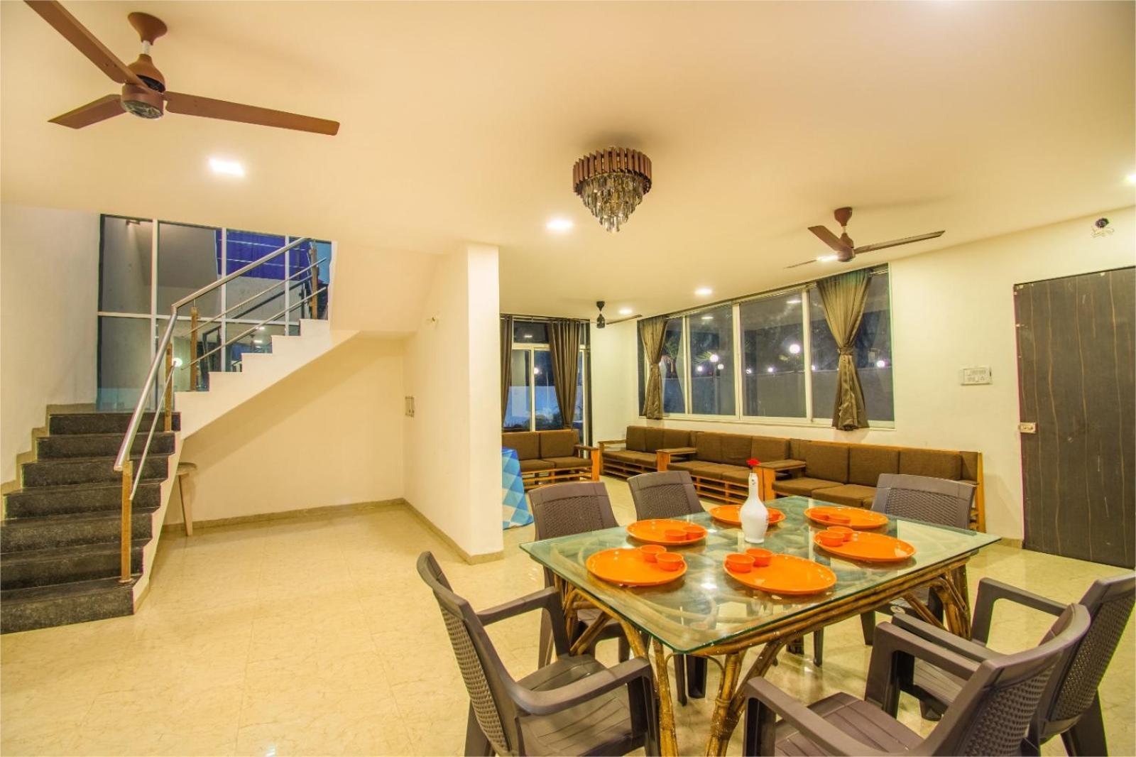 לונבלה Empyrean Stay Ll 6Bhk Ll Royal Bramha Palace Ll Pvt Pool Ll מראה חיצוני תמונה