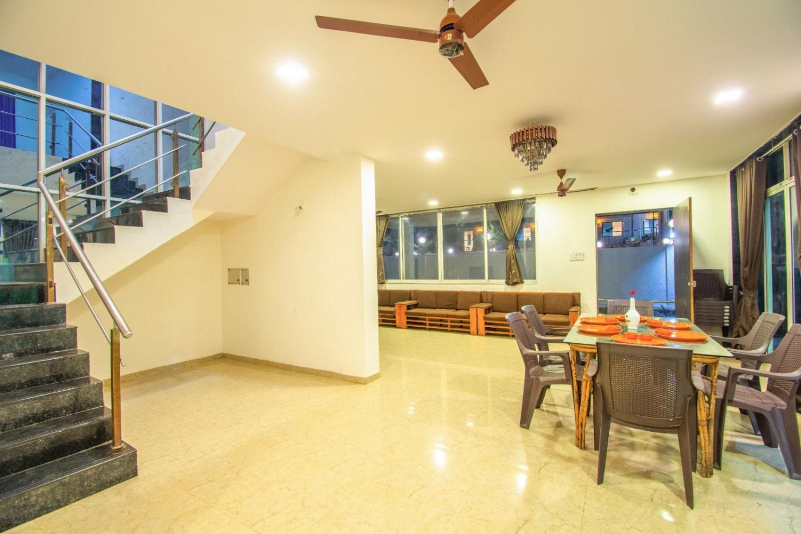 לונבלה Empyrean Stay Ll 6Bhk Ll Royal Bramha Palace Ll Pvt Pool Ll מראה חיצוני תמונה